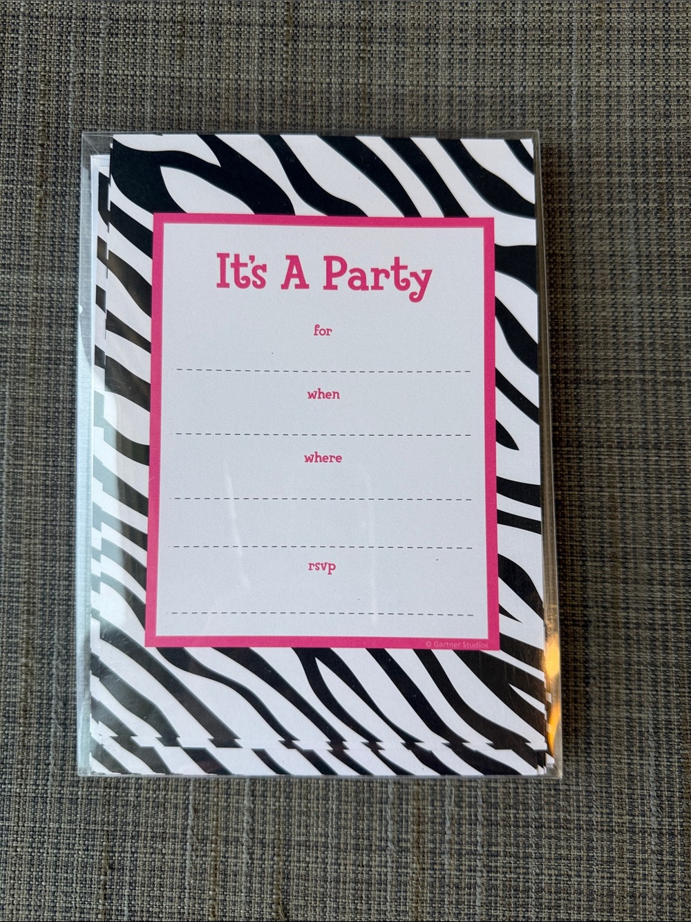 Gartner Studios Pink and Black Zebra-Print Party Invitations 16 count